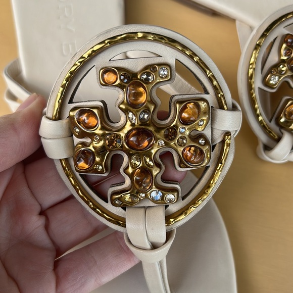 Cream Tory Burch Sandal - amber/gold beading. Leather sole. Small blue stain. - Picture 3 of 6